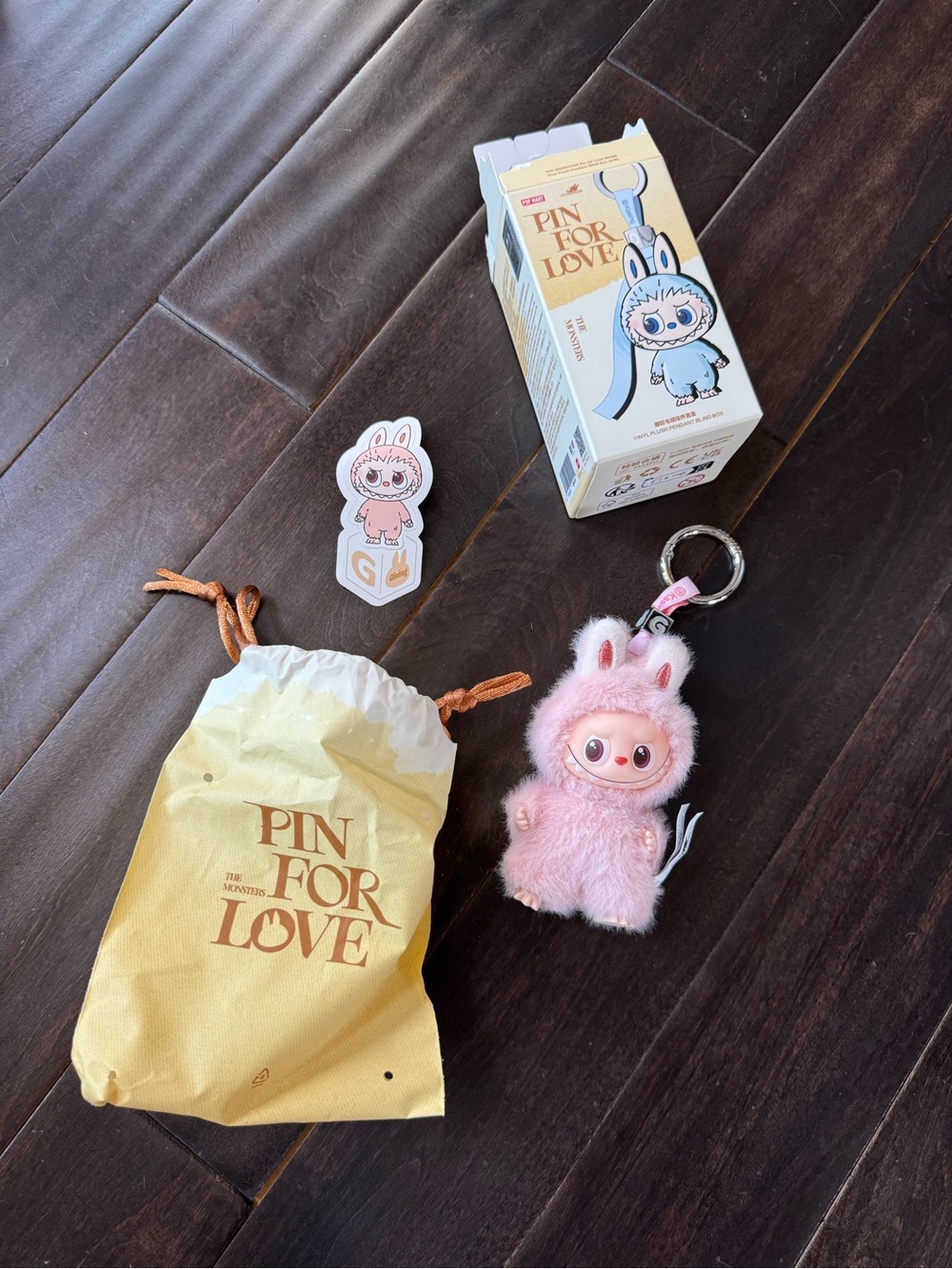 POP MART Pin For Love G Plush Pendant Pink Bunny Labubu Keychain NWT
